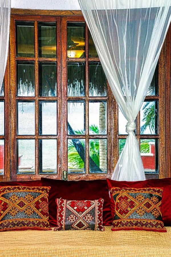 Beachfront Apartment Hacienda Dエル・コージョ エクステリア 写真