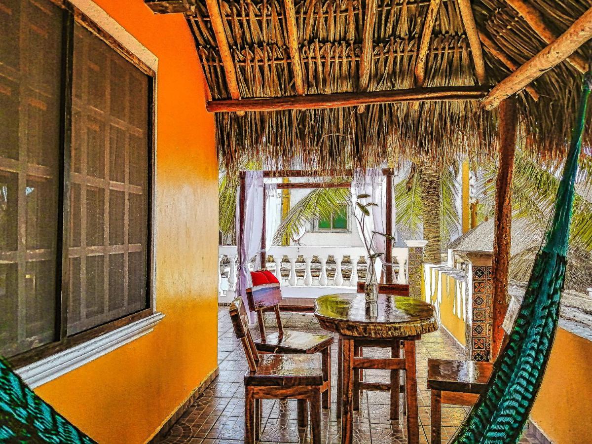 Beachfront Apartment Hacienda Dエル・コージョ エクステリア 写真